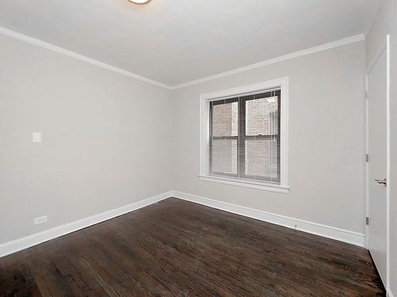 5th image of 3249-51 N Damen Ave #3251-2
