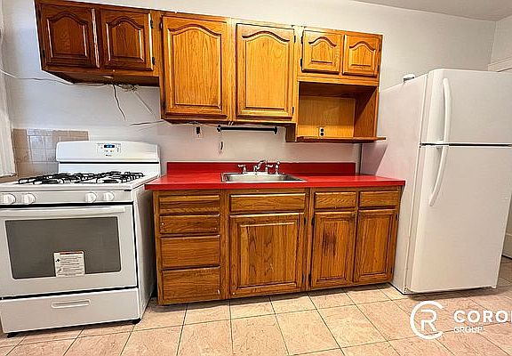 5th image of 27-16 99th St #G