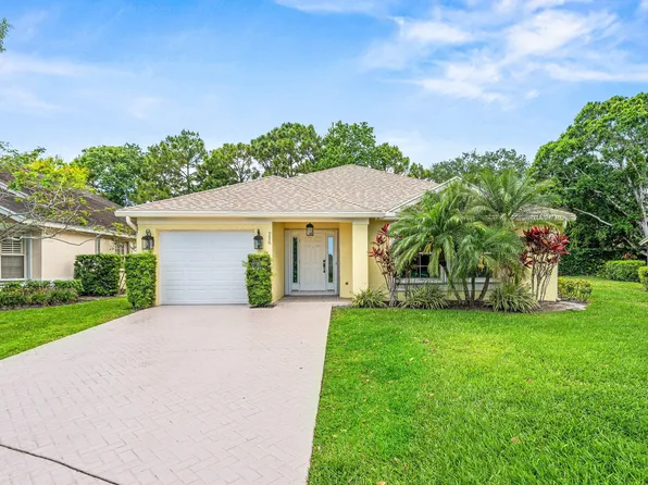226 Moccasin Trail W, Jupiter, FL 33458