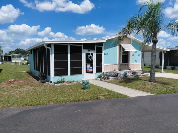 5142 Daisy St, Zephyrhills, FL 33541