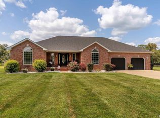 1602 Posey St, Marion, IL 62959