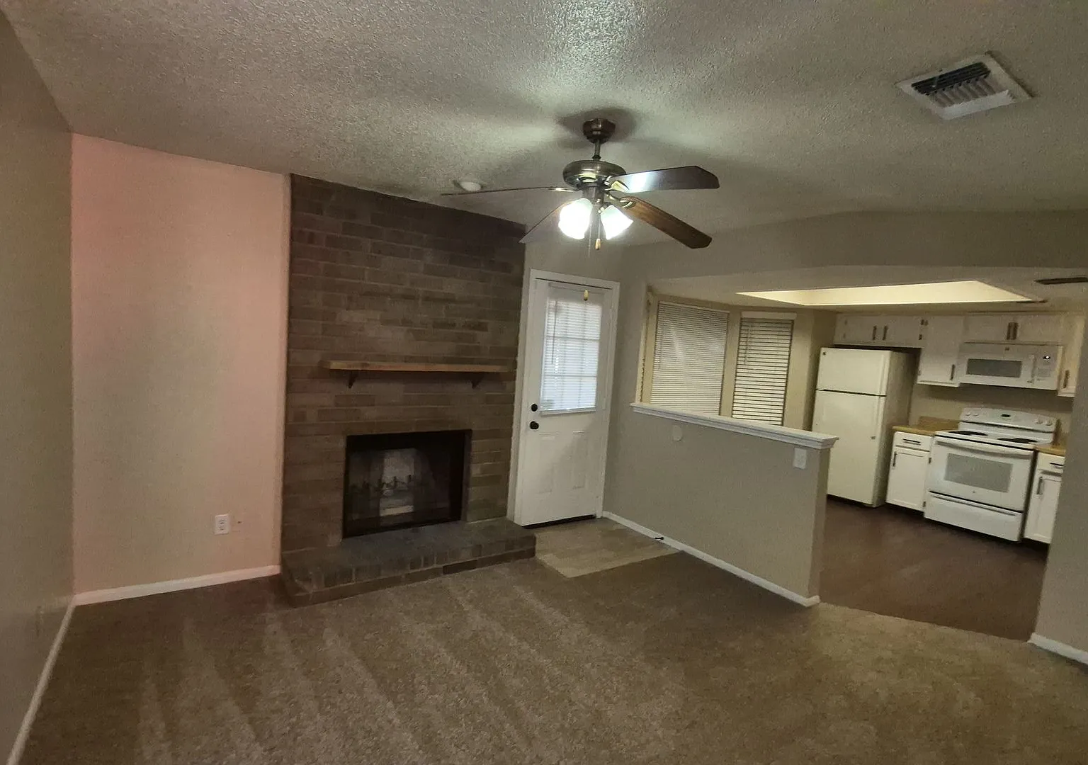 6314 Cambridge Dr. #1, San Antonio, TX. 78218 — Photo 2
