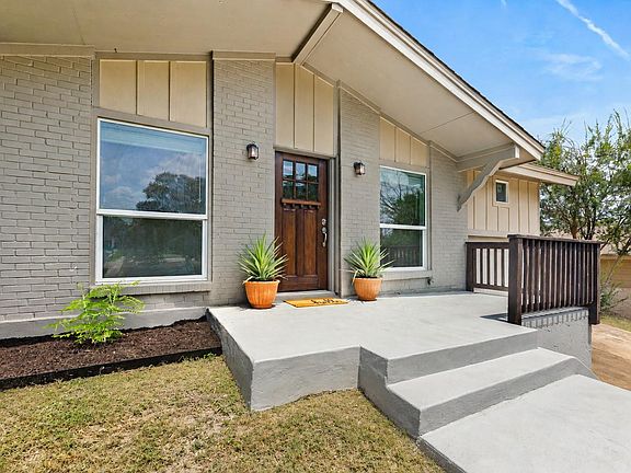 2nd image of 2507 Glen Springs Way