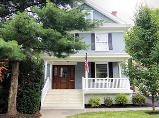 3624 Edwards Rd, Cincinnati, OH 45208