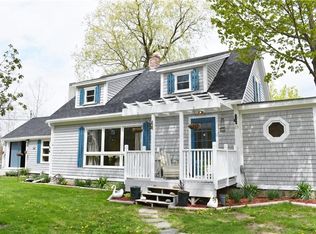 25 Hawes Bridge Rd, Prospect, ME 04981