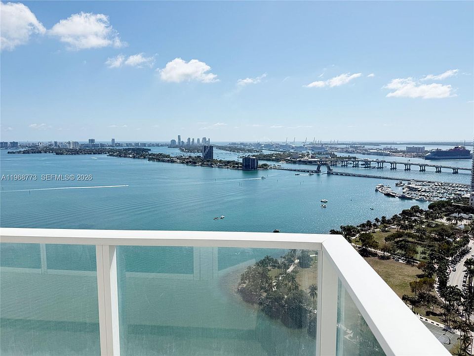 1st image of 2020 N Bayshore Dr APT 3102