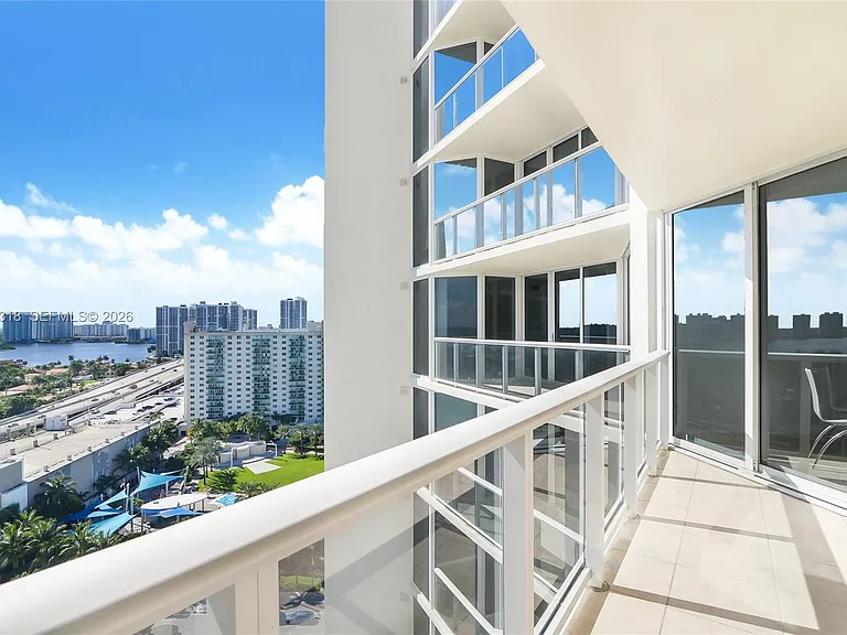 19333 Collins Ave #1907 — Photo 26