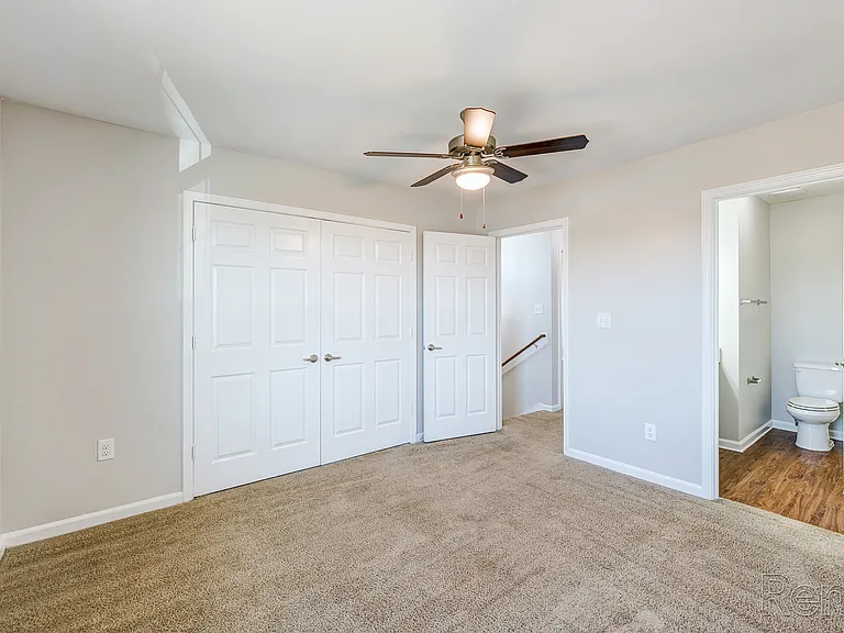 Oak Manor Villas — Photo 12