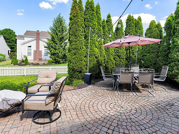 5th image of 4396 Haybury Dr