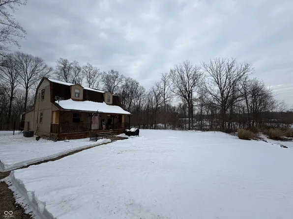 29 Buck Ln, Spencer, IN 47460