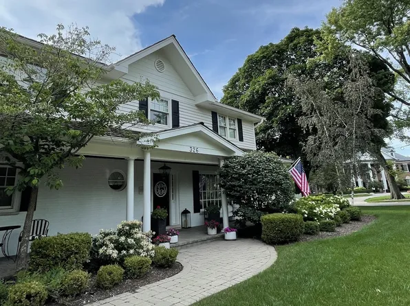 326 N Monroe St, Hinsdale, IL 60521