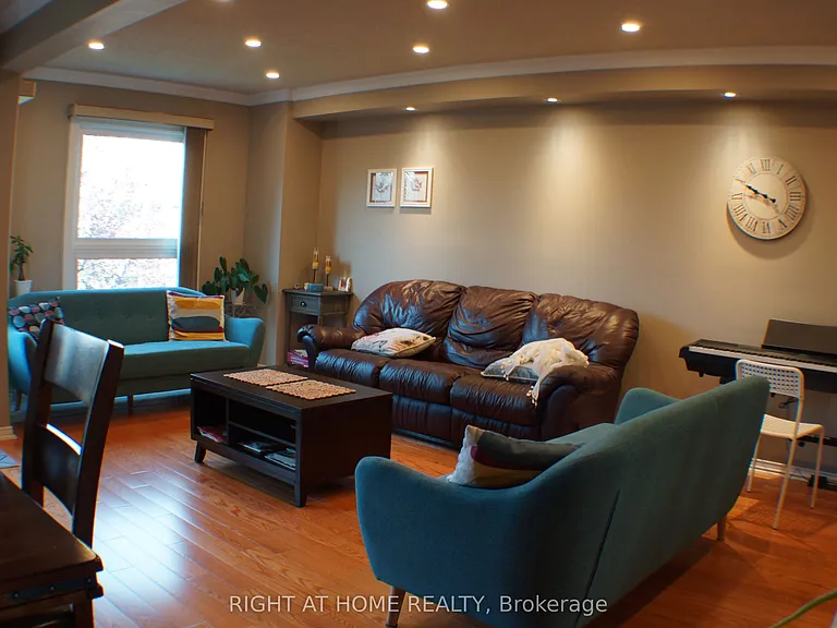 1140 Leewood Dr — Photo 15