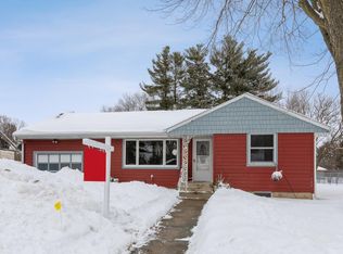 1115 Sunnyside Dr, Farmington, MN 55024