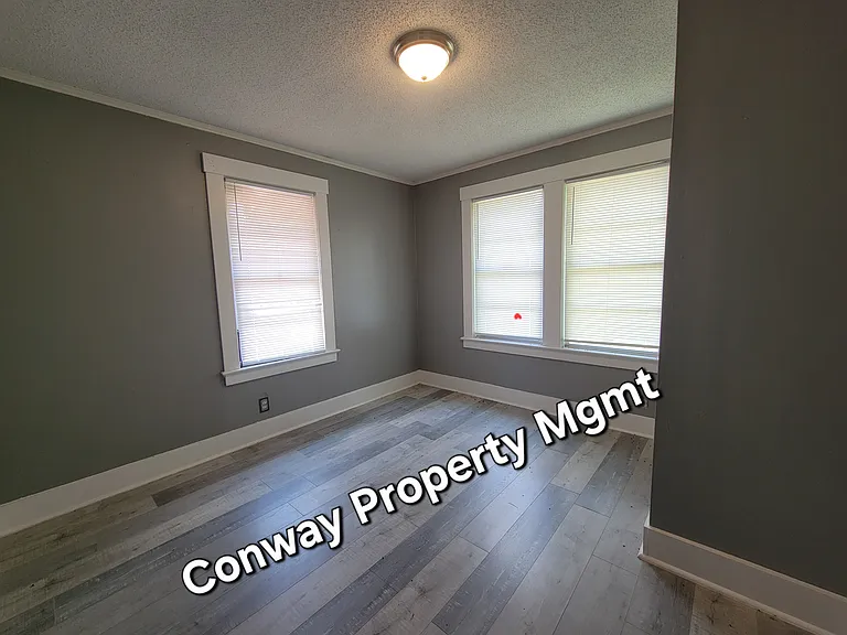 772 Kippley St — Photo 9
