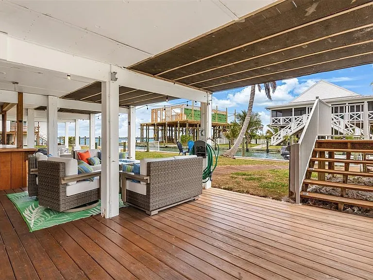 9750 Little Gasparilla Is — Photo 30