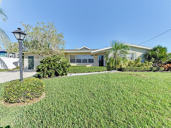 3rd image of 4535 Coral Blvd