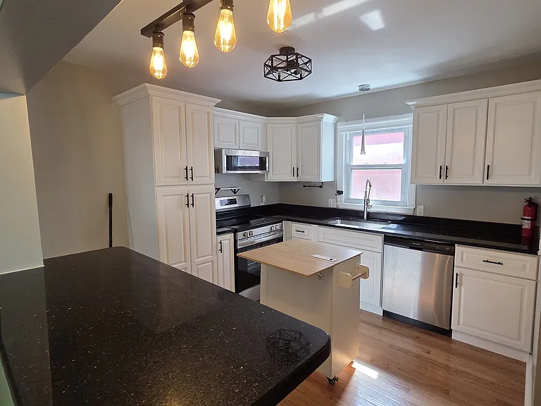 534 North Cir — Photo 9