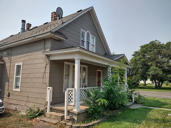 3rd image of 1012 E Indiana Ave