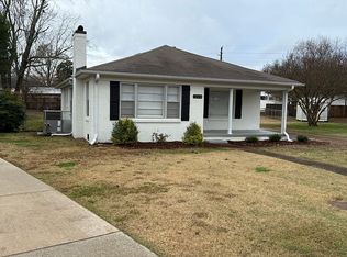 1203 Spruce Cir, Sheffield, AL 35660