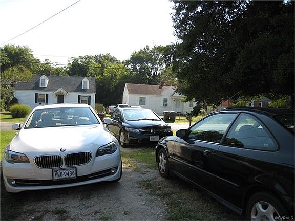 5th image of 4112 McKay Ave