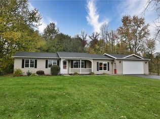 6015 Pease Rd, Williamson, NY 14589