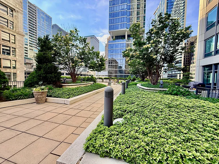 130 N Garland Ct #2110 — Photo 40