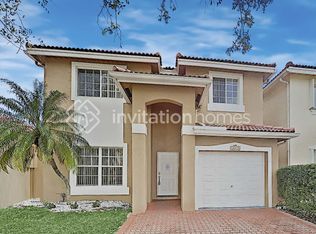 16312 SW 102nd St, Miami, FL 33196