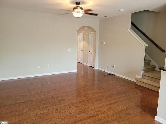 5th image of 338 Juniper Bend Cir