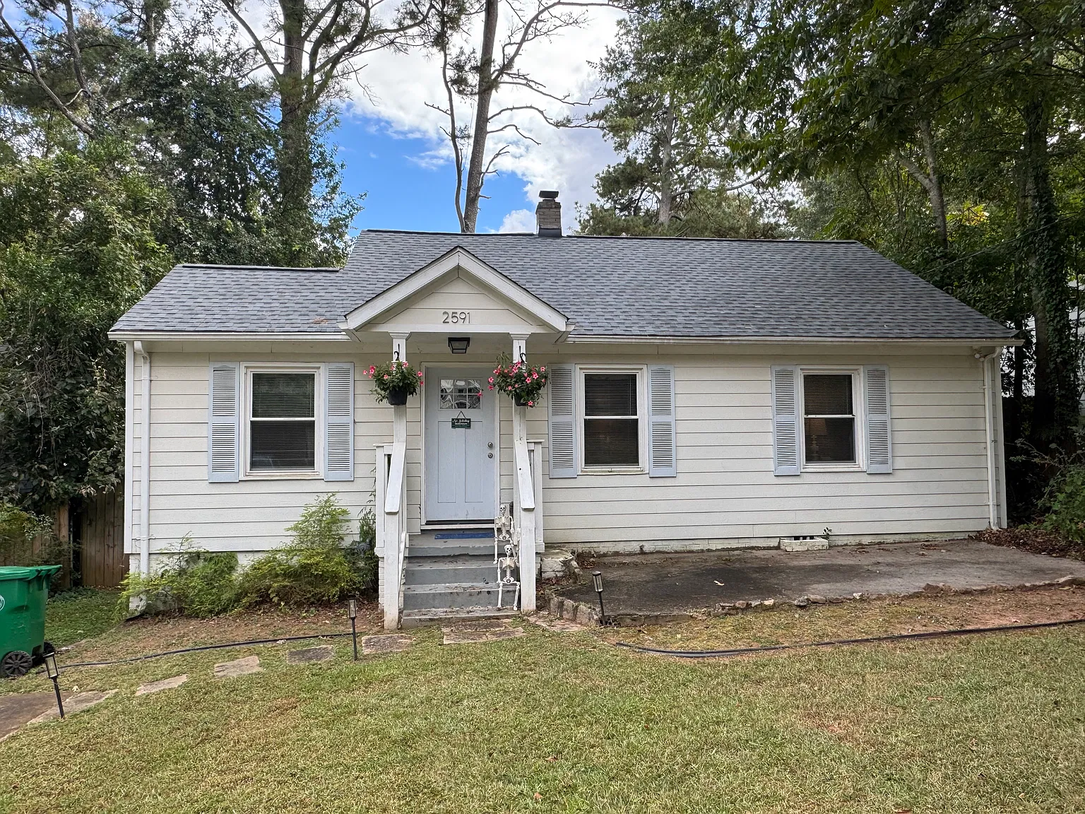 2 bed, 825 sqft, $1,750 — Photo 2