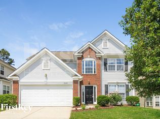 2165 Rindle Dr, High Point, NC 27262