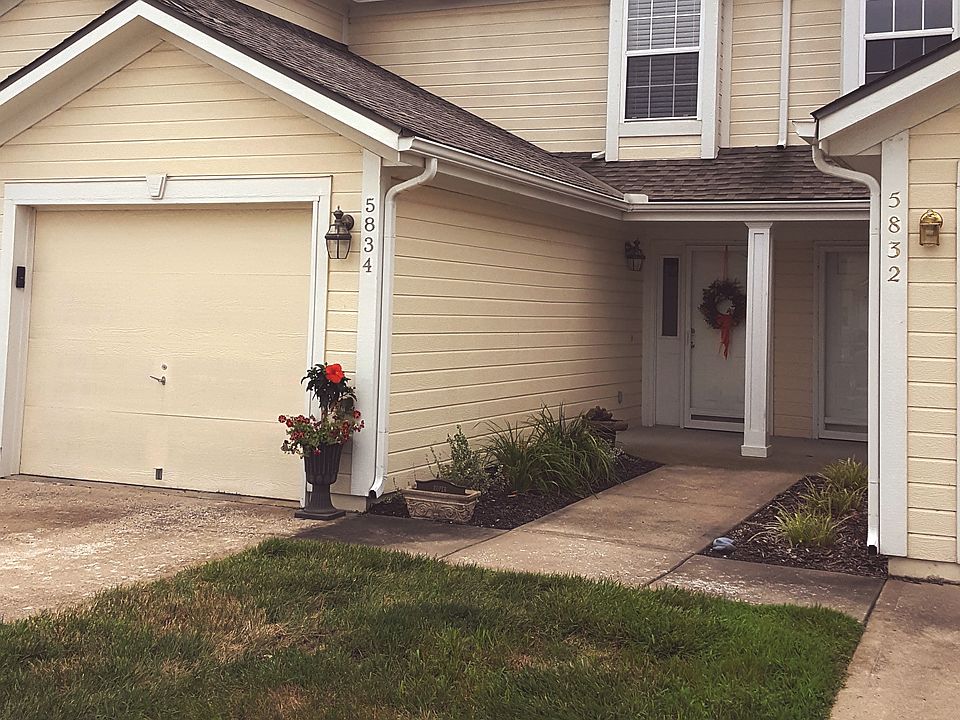 1st image of 5834 NW Plantation Ln #188B