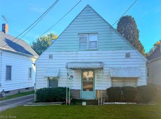 858 Independence Ave, Akron, OH 44310