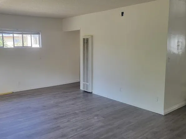 7822 W Manchester Ave APT 3, Playa Del Rey, CA 90293