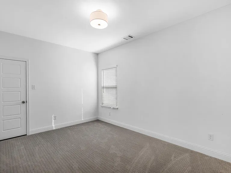 228 Sunset Ln — Photo 14