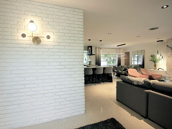 3rd image of 4373 Daffodil Cir S