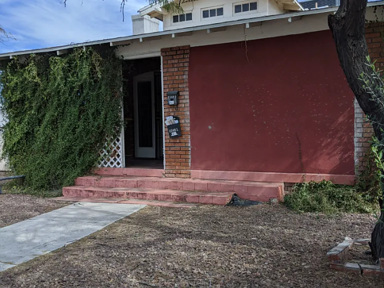 1348 N. Euclid Ave. — Photo 14