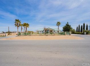 11559 8th Ave, Hesperia, CA 92345