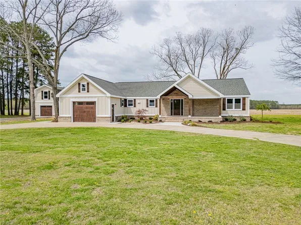 556 Gallbush Rd, Chesapeake, VA 23322