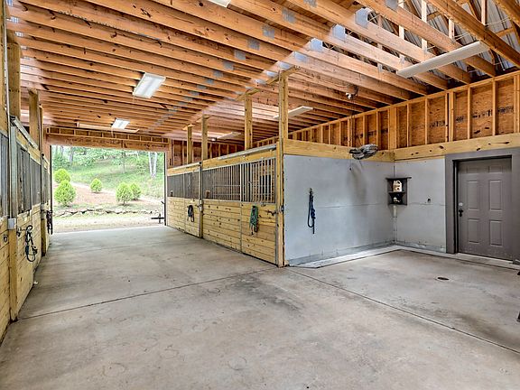 108th image of 3622 Sandy Ford Rd