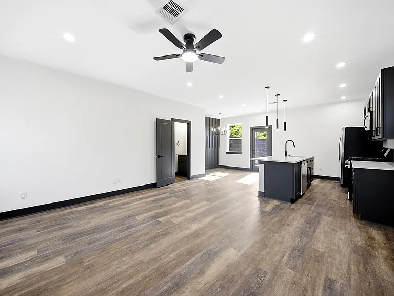7818 Hanfro Ln #C — Photo 13