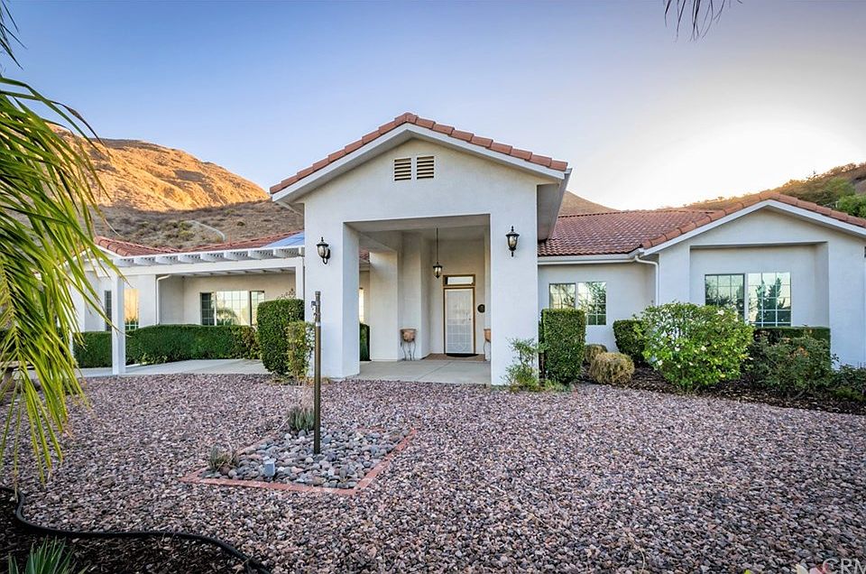 1st image of 22180 Las Palmas Ct