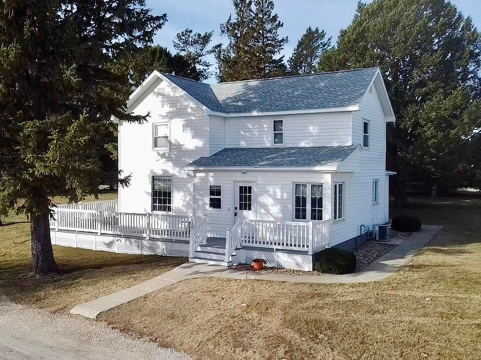 1st image of 21551 200th St
