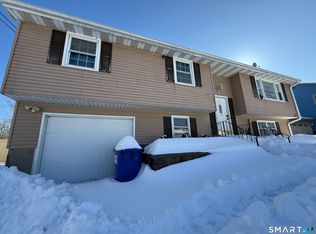 98 1st Street, Suffield, CT 06078