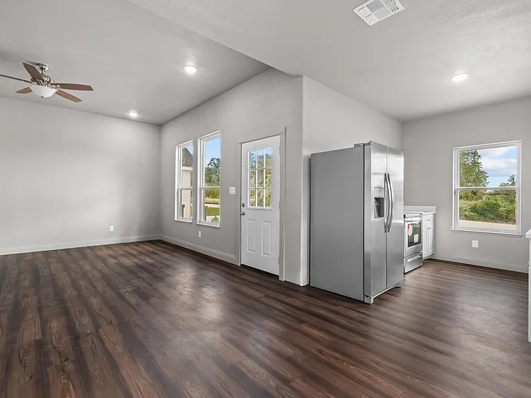 811 Tolar Hwy — Photo 4