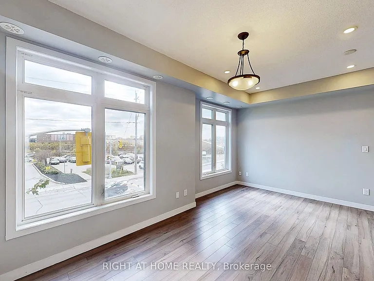 630 Rogers Rd #14 — Photo 9