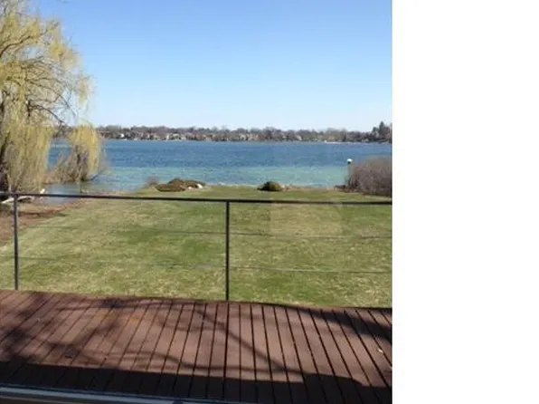 5225 Middlebelt Rd, West Bloomfield, MI 48323