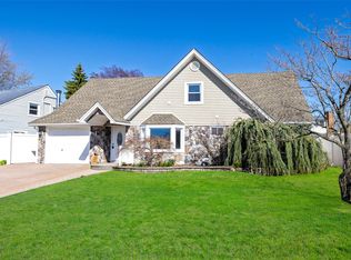 50 Prentice Rd, Levittown, NY 11756