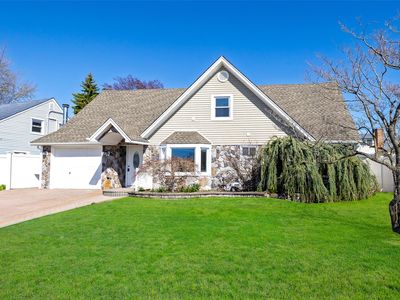 50 Prentice Road, Levittown, NY, 11756