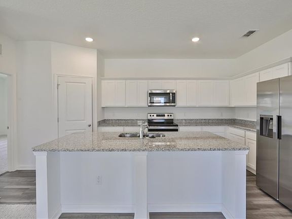 4th image of 1332 Anchor Bend Dr