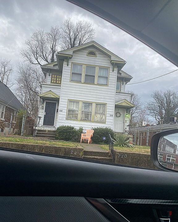 1st image of 220 Cecil Ave